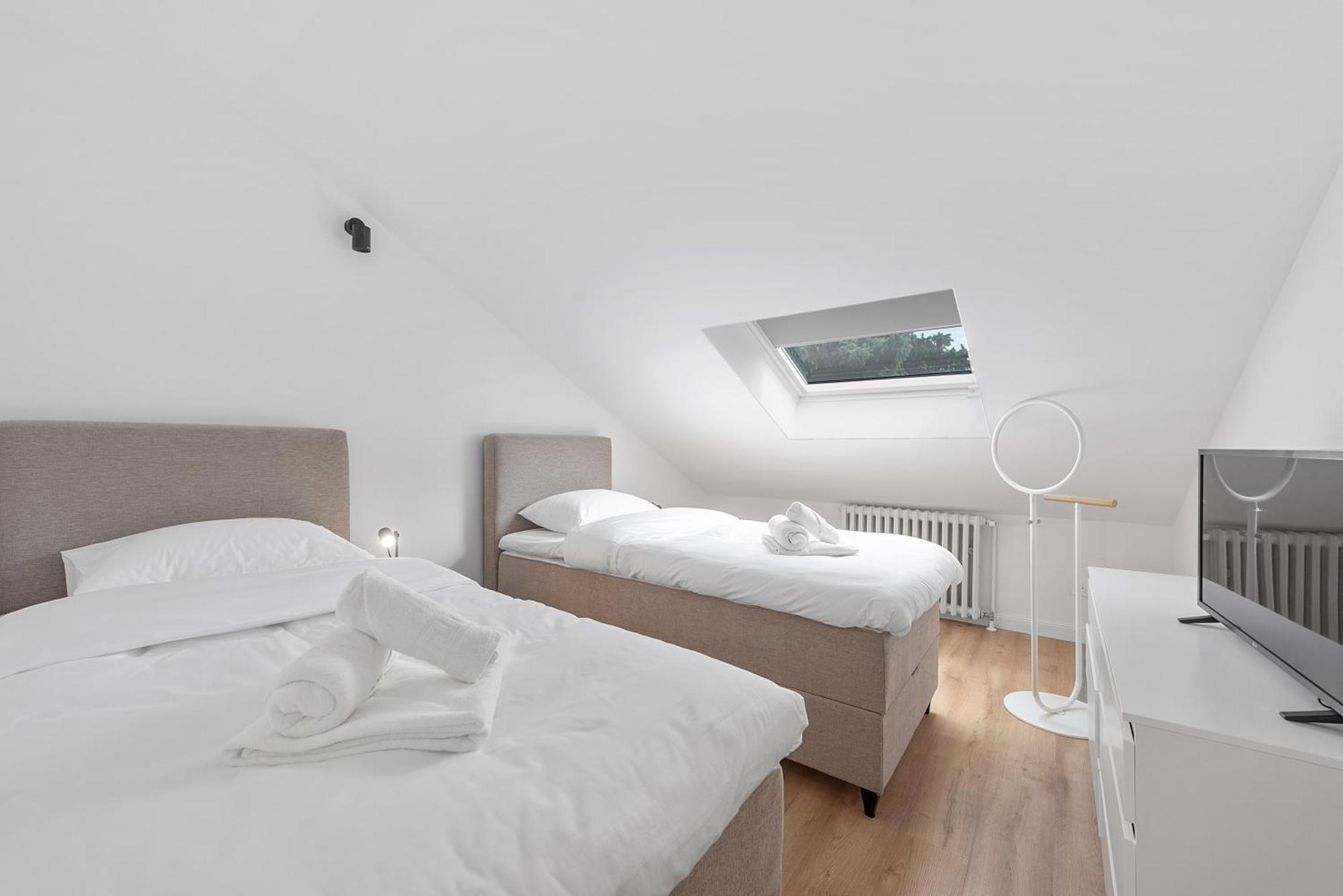 Bd Apartment